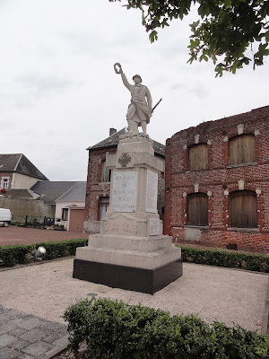 Monument aux morts de Seboncourt à Seboncourt