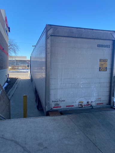 Grocery Store «Save-A-Lot», reviews and photos, 561 S Lewis Ave, Waukegan, IL 60085, USA