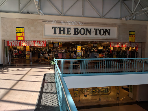 Shopping Mall «York Galleria Mall», reviews and photos, 2899 Whiteford Rd, York, PA 17402, USA