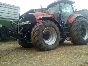 Photo n°3 de Reprogrammation moteur agricole techtronic AGRI à Sylvains-les-Moulins ()