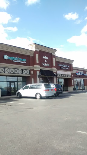 Chill Wines& Spirits, 2445 Memorial Blvd, Murfreesboro, TN 37129, USA, 