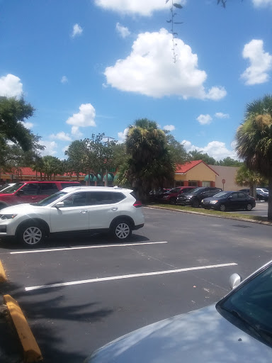 Dollar Store «Dollar Tree», reviews and photos, 13790 W State Rd 84, Davie, FL 33325, USA