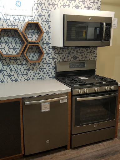 Appliance Store «Kasper TV & Appliance Co Inc», reviews and photos, 33 E Lancaster Ave, Shillington, PA 19607, USA