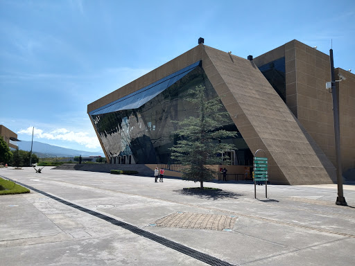 Centro Cultural Mexiquense Bicentenario