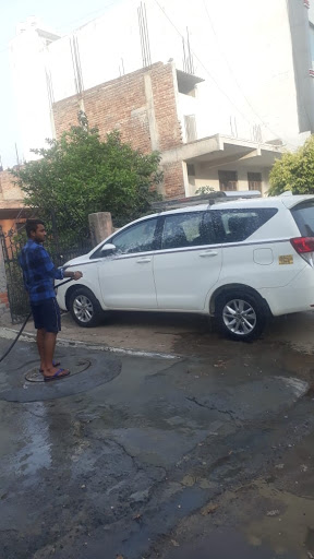Delhi Agra Tour Package - Toyota Innova Crysta Hire in Delhi Delhi Agra Jaipur Tour from Delhi Car Rental Delhi