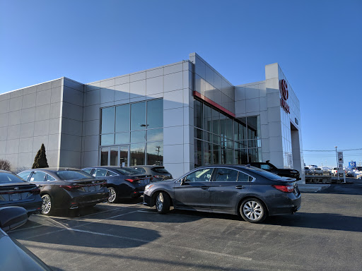 Toyota Dealer «Curry Toyota Of Connecticut», reviews and photos, 832 Straits Turnpike, Watertown, CT 06795, USA