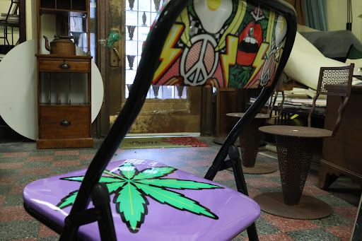 Thrift Store «New Elephant Resale Shop Of Chicago, NFP», reviews and photos, 2325 N Clark St, Chicago, IL 60614, USA