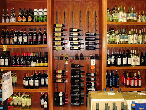 Wine Store «South Plank Wine & Spirits Inc», reviews and photos, 181 S Plank Rd, Newburgh, NY 12550, USA