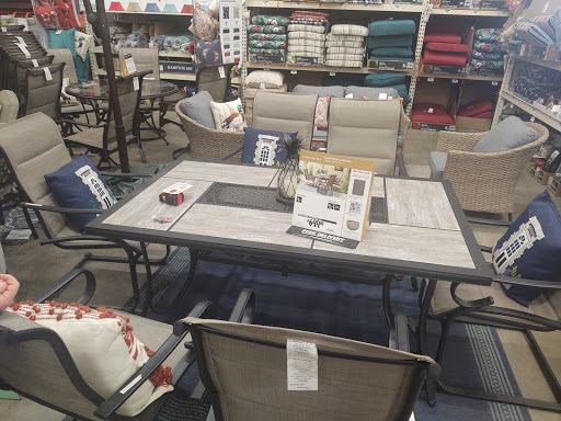 Home Improvement Store «The Home Depot», reviews and photos, 3301 E West Highway, Hyattsville, MD 20782, USA