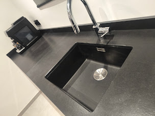 Photo n°12 de Omillimetre.com à Avrainville ()