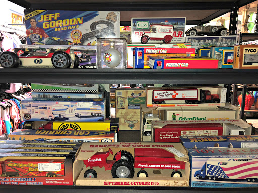 Thrift Store «Black Sheep Thrift Shop», reviews and photos, 323 Drum Point Rd, Brick, NJ 08723, USA