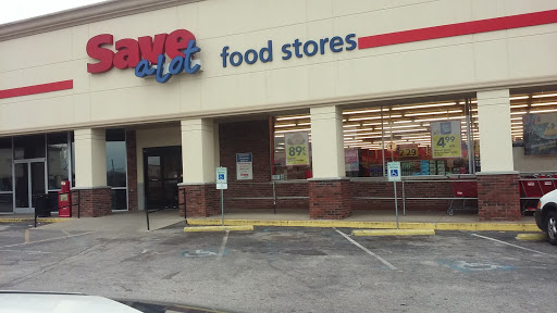 Save-A-Lot, 833 Louisville Rd, Frankfort, KY 40601, USA, 