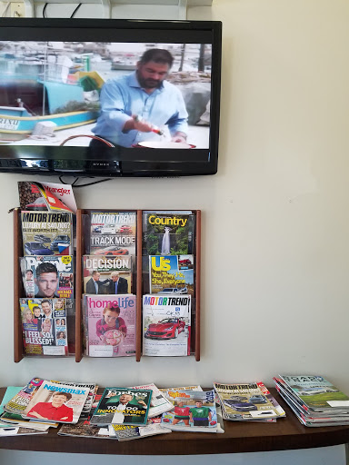 Tire Shop «Tires Plus Total Car Care University Parkway», reviews and photos, 2975 University Pkwy, Sarasota, FL 34243, USA