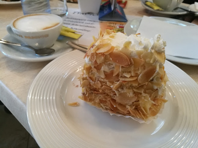 Opinii despre Turisztikai Információs Iroda în Szigetvár - Utazási iroda