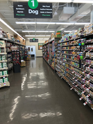 Pet Supply Store «Pet Supplies Plus», reviews and photos, 3701 S Orlando Dr, Sanford, FL 32773, USA