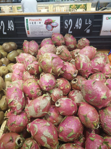 Asian Grocery Store «Great Wall Supermarket», reviews and photos, 700 Hungerford Dr, Rockville, MD 20850, USA