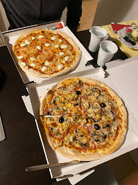 Plats et boissons du Pizzeria LK Pizz à Yssingeaux - n°3