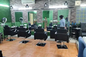 The Lady Zone- Beauty parlour in Sector 23A/ Hair Salon/ Haircut/ Makeup services/ Beauty Salon in Gurgaon image