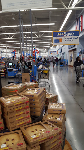 Department Store «Walmart Supercenter», reviews and photos, 3390 N Hwy 67, Florissant, MO 63033, USA