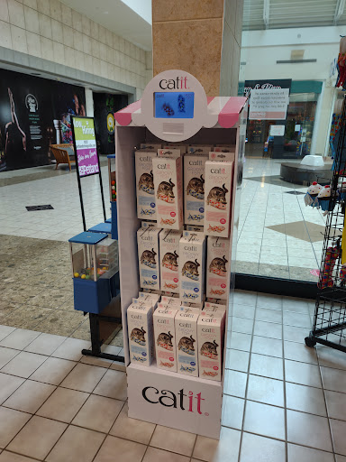 Pet Store «Petland Strongsville», reviews and photos, 1148 Southpark Center, Strongsville, OH 44136, USA