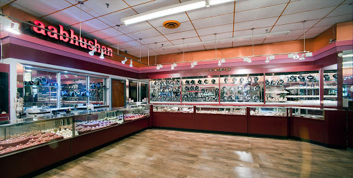 Jewelry Store «Aabhushan Jewelers», reviews and photos, 155 Wood Ave, Edison, NJ 08820, USA