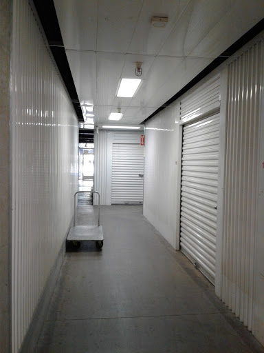 Self-Storage Facility «Pomona 71 Storage», reviews and photos, 1710 W 2nd St, Pomona, CA 91766, USA