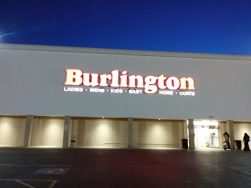 Clothing Store «Burlington Coat Factory», reviews and photos, 8320 S Cicero Ave, Burbank, IL 60459, USA