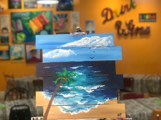 Party Planner «Bottle & Bottega La Grange», reviews and photos, 1 W Harris Ave, La Grange, IL 60525, USA