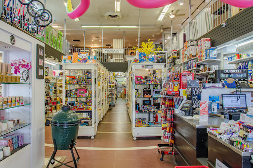 Hardware Store «Miami Home Centers, Benjamin Moore Paint Center, Miami Beach», reviews and photos, 545 Arthur Godfrey Rd, Miami Beach, FL 33140, USA