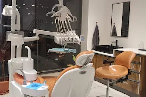 Finedent Dental Clinics image