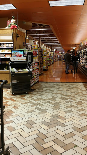 Supermarket «Wegmans», reviews and photos, 4287 Genesee Valley Plaza Rd, Geneseo, NY 14454, USA