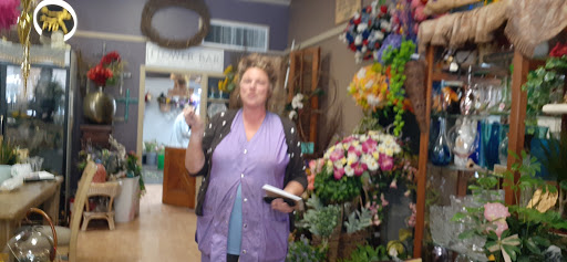 Florist «Blooms Royale Florist», reviews and photos, 1114 N 2nd St, Albemarle, NC 28002, USA