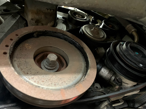 Auto Repair Shop «Golf Crawford Auto Service», reviews and photos, 9555 Crawford Ave, Evanston, IL 60203, USA