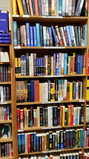 Book Store «Half Price Books», reviews and photos, 2036 Shattuck Ave, Berkeley, CA 94704, USA