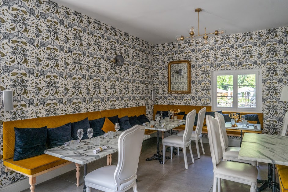 Le petit Boudoir - restaurant salon de thé à Saint-Étienne-de-Saint-Geoirs