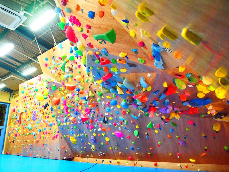 ヘッドロック クライミング ジム 東京都墨田区菊川 ロック クライミング ジム グルコミ