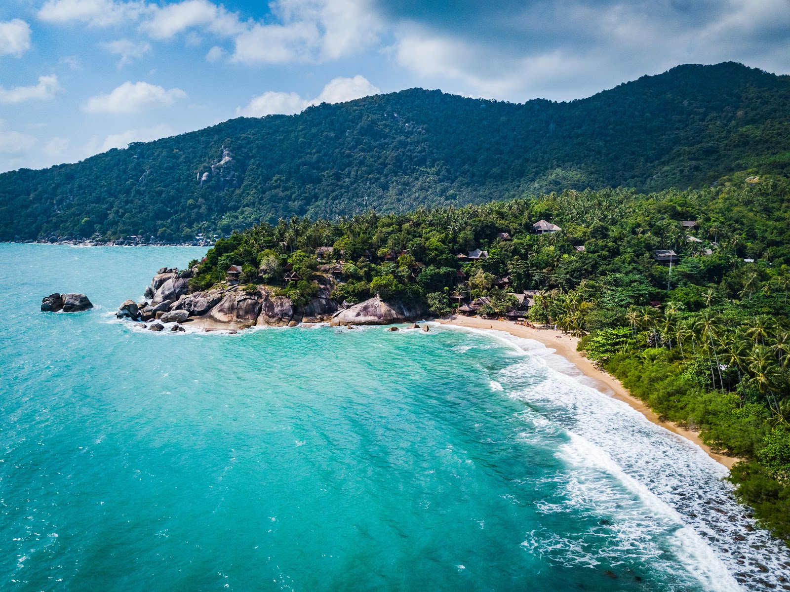 Foto di East Tien Beach - luogo popolare tra gli intenditori del relax