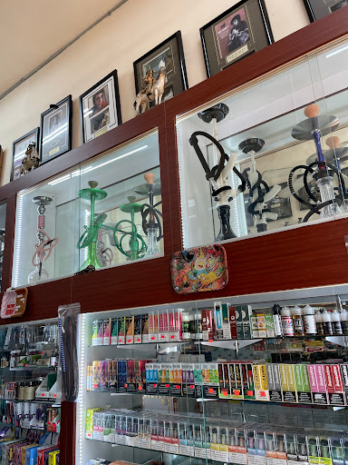 Tobacco Shop «Collins Tobacco», reviews and photos, 2611 Collins Ave, Miami Beach, FL 33140, USA