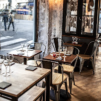 Photos du propriétaire du Restaurant français Le 17.45 Paris Pigalle - Planches à composer - n°6
