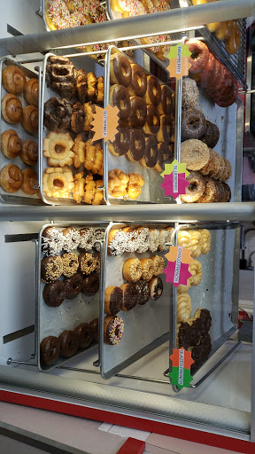 Donut Shop «Arizona Donut Co.», reviews and photos, 1030 W Broadway Rd, Tempe, AZ 85282, USA