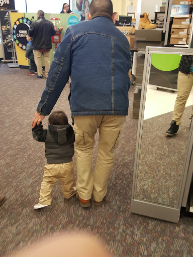 Shoe Store «Shoe Carnival», reviews and photos, 4835 W 77th St, Burbank, IL 60459, USA