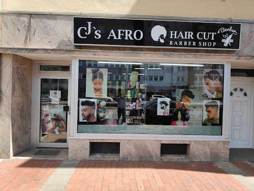 CJ Afro Haircut à Hannover