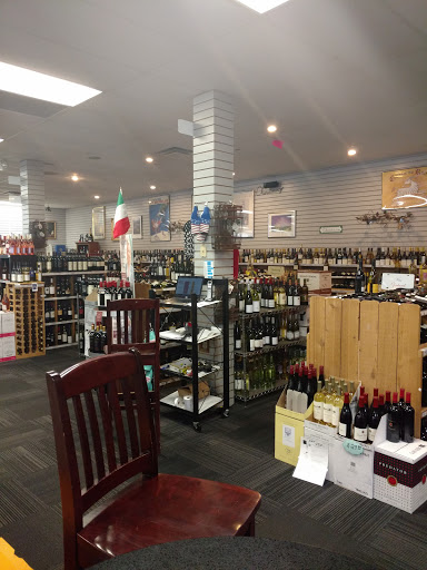 Liquor Store «World Wines & Liquor», reviews and photos, 8760 Mentor Ave, Mentor, OH 44060, USA