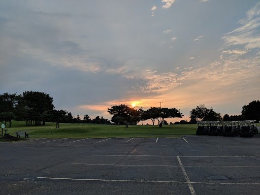 Golf Course «LakeVue North Golf Course», reviews and photos, 591 Pittsburgh Rd, Butler, PA 16002, USA