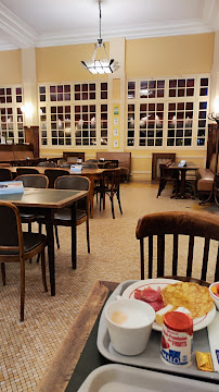 Atmosphère du Restaurant français Chez Alain à Lisieux - n°6