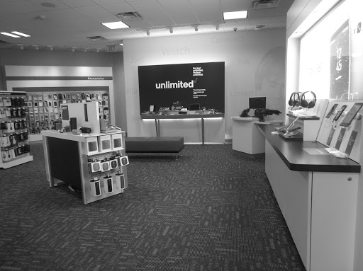 Cell Phone Store «Verizon», reviews and photos, 3681 E Race Ave, Searcy, AR 72143, USA