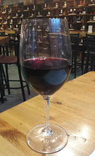 Wine Bar «Wine Guyz», reviews and photos, 122 King St, La Crosse, WI 54601, USA