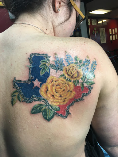 Tattoo and Piercing Shop «Sintown Tattoo Studio», reviews and photos, 648 S Texas 6, Houston, TX 77079, USA
