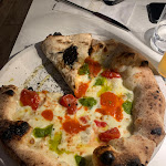 Photo n°2 de l'avis de Around.h fait le 13/10/2021 à 21:32 sur le  Cambia-Menti di Ciccio Vitiello à Caserta