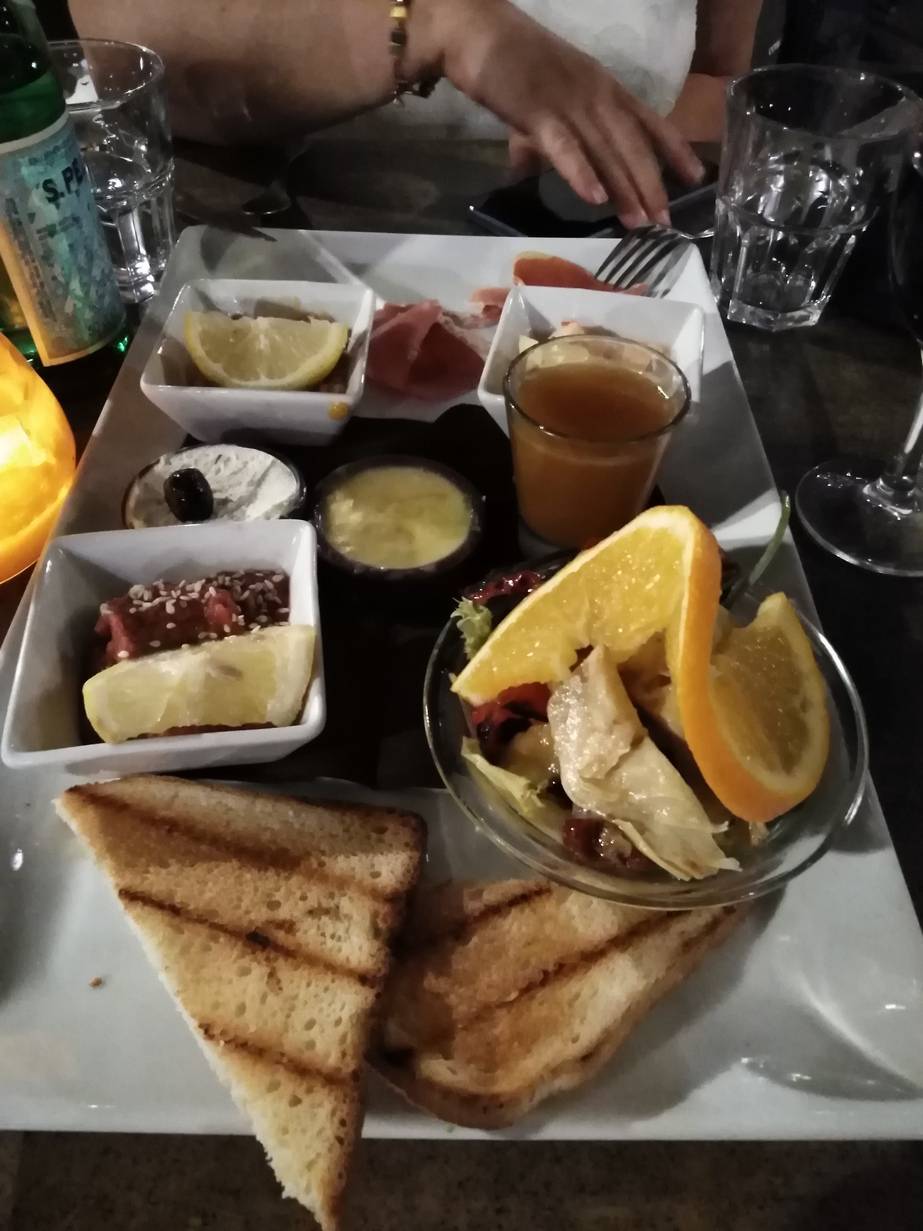 Photo n° 1 de l'avis de Carlo.e fait le 14/08/2019 à 21:58